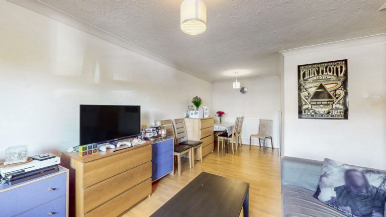 Millennium Drive, London